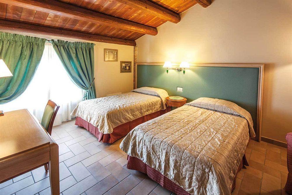 Hotel Residence Diamantina Ferrara Exterior foto